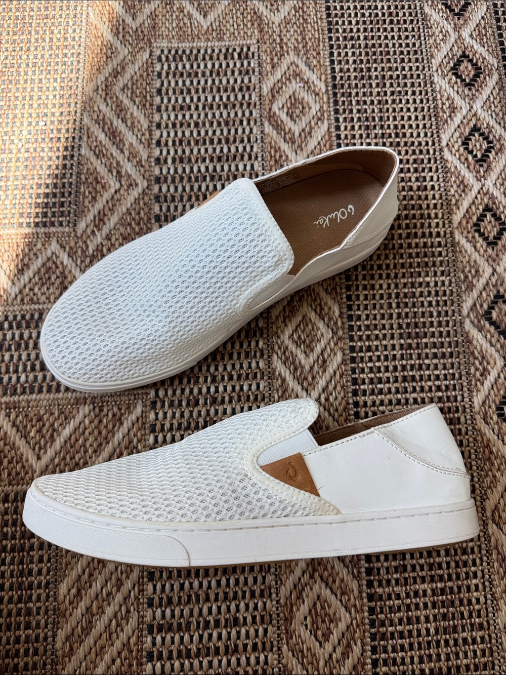 OLUKAI Pehuea White Mesh Slip On Sneaker Women’s Size 9.5
